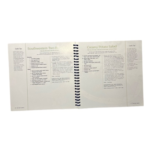 PAMPERED CHEF Casual Cooking Easy Recipes For Indoors And Out Cookbook 2002 - Picture 3 of 4